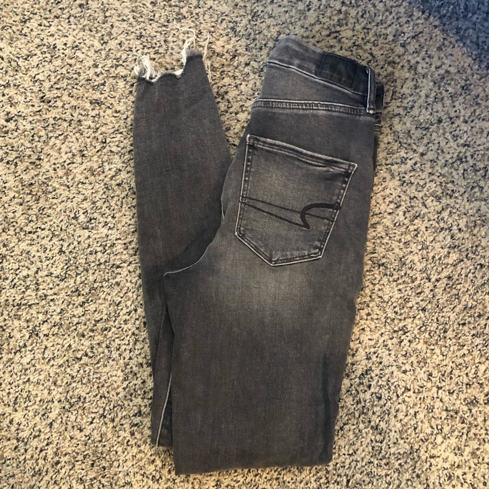 AE Curvy Highest Rise Jegging. Next Level Stretch. Size 2. Faded Black